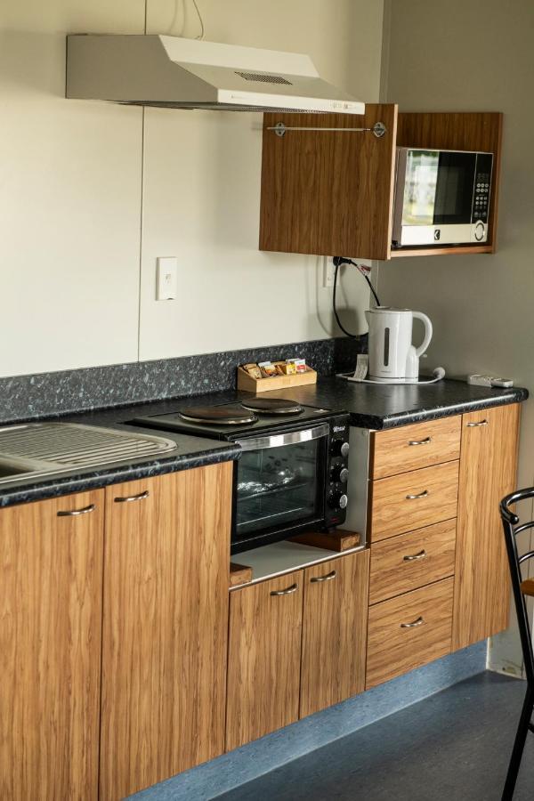 Rangiora Eco Holiday Park Fernside Екстериор снимка