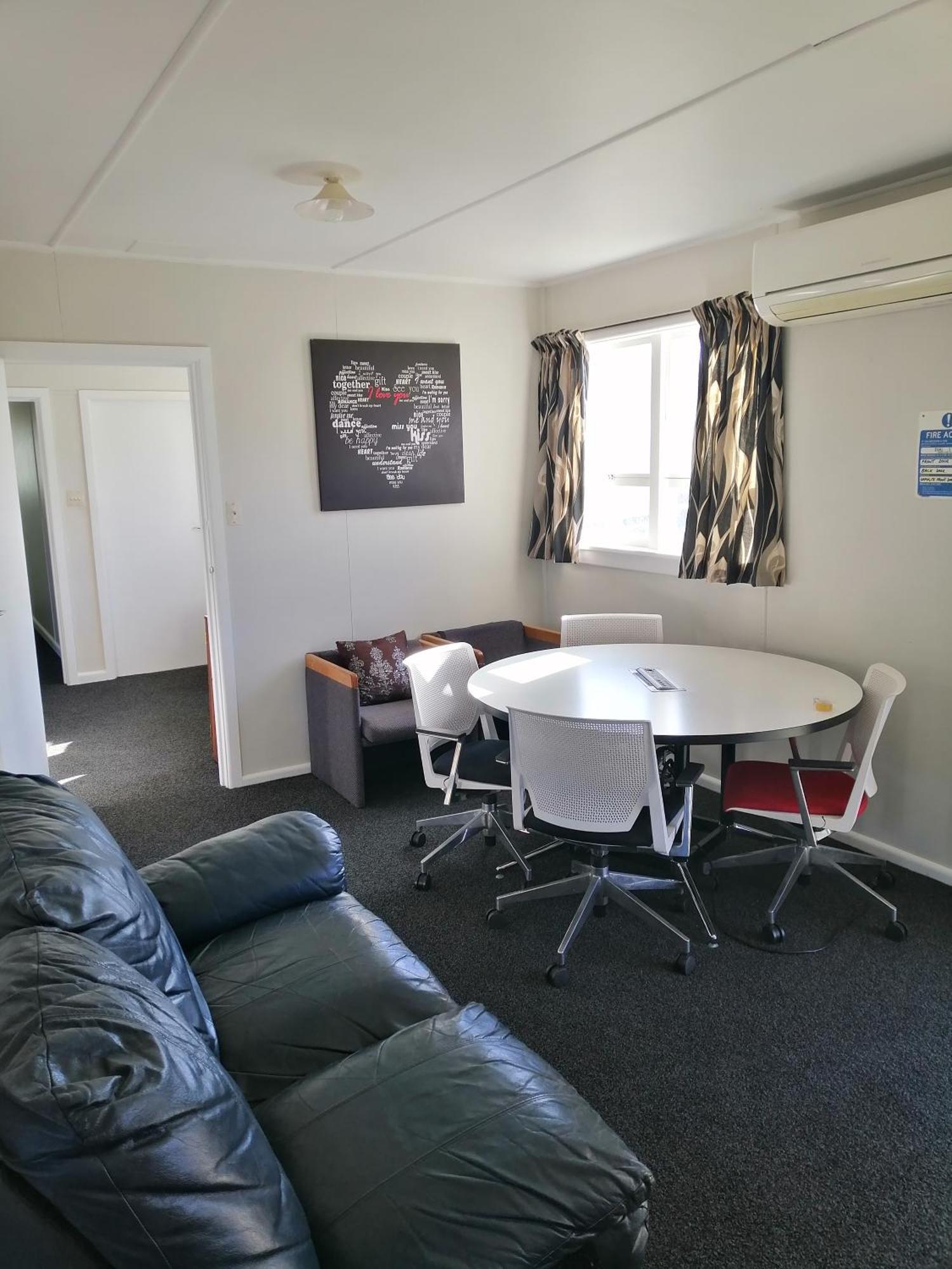 Rangiora Eco Holiday Park Fernside Екстериор снимка