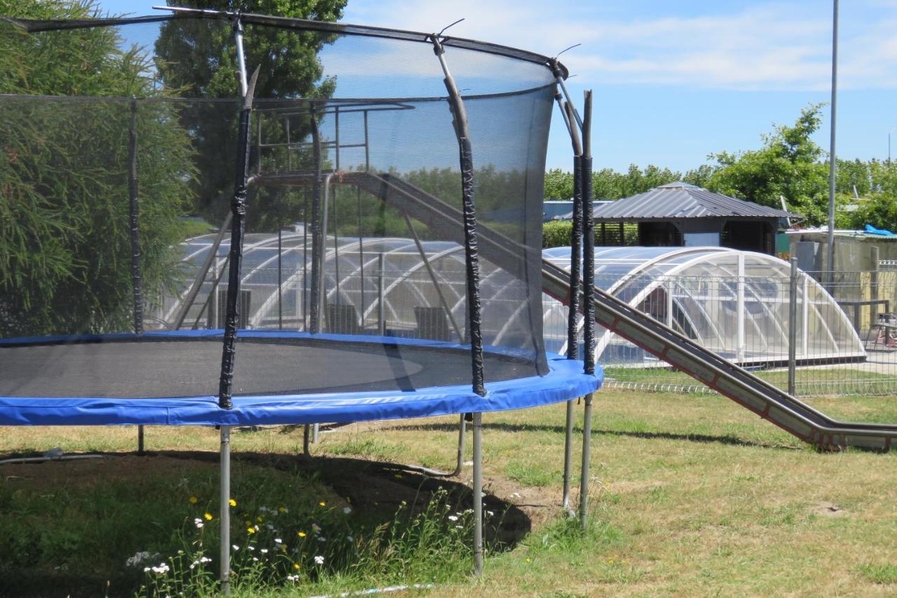 Rangiora Eco Holiday Park Fernside Екстериор снимка